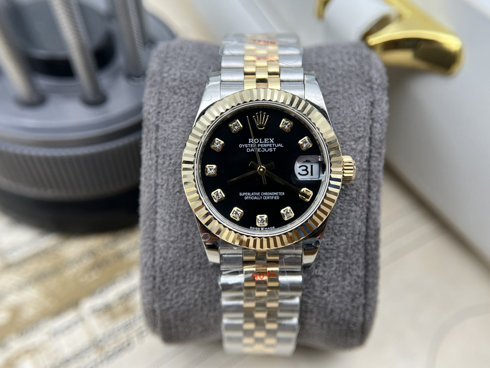 Đồng Hồ Rolex DateJust - SGB1012