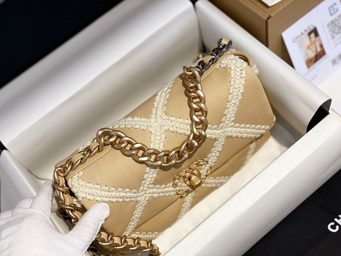 Túi Xách Chanel 19 Flap Bag – Caro Vàng