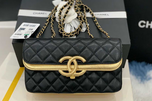 Chanel Enamel CC Flap Bag có hợp thời trang?