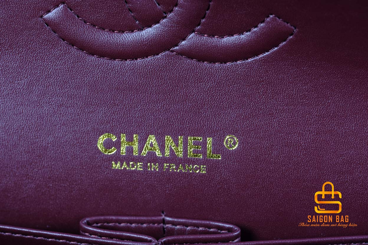 Chanel Classic – Đen Khóa Vàng Da Hạt