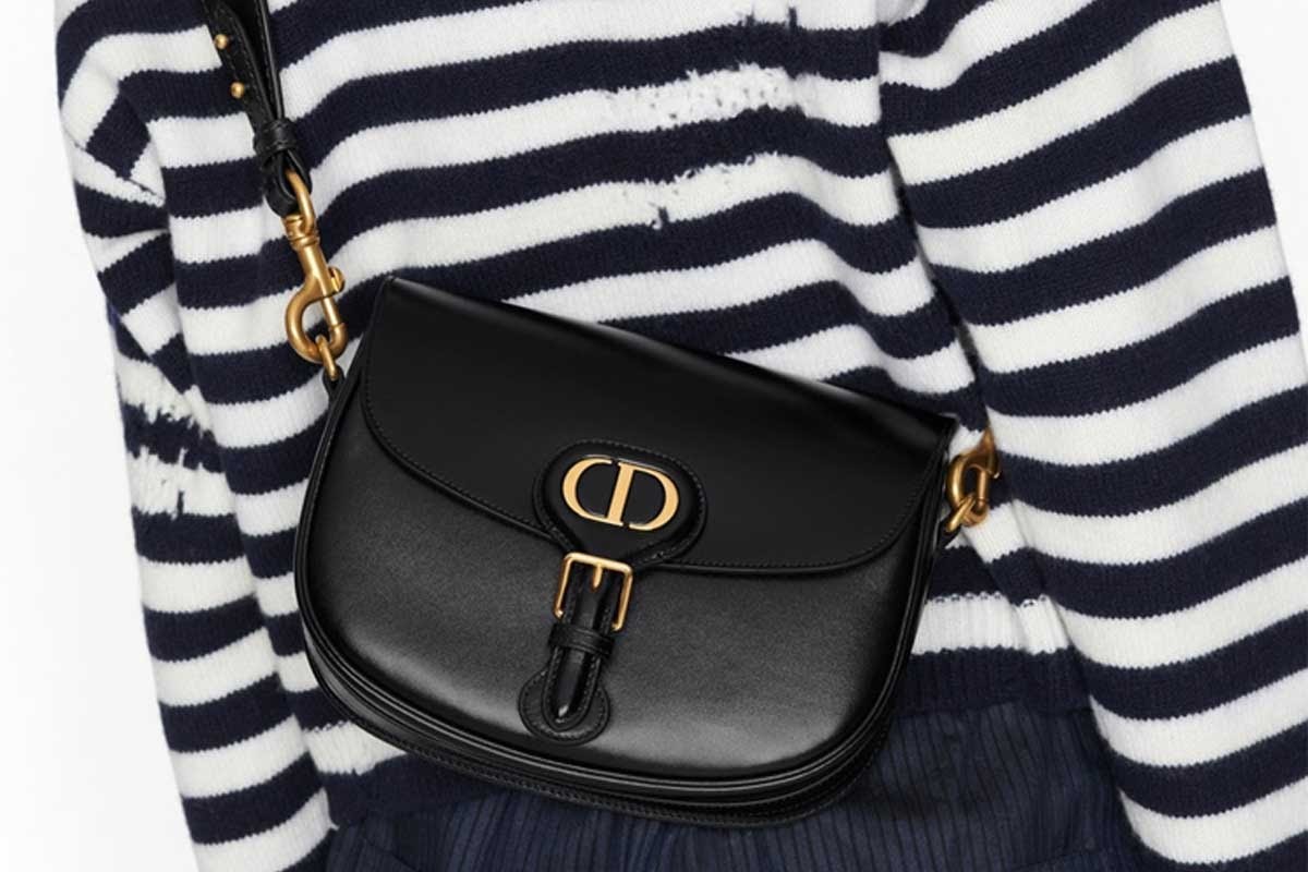 Túi xách Dior đen: Vẻ đẹp huyền bí cho quý cô sành điệu