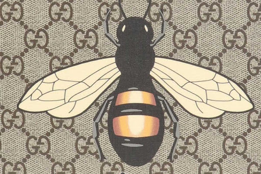 Dép Gucci con ong – Item sốt xìn xịt của năm 2022