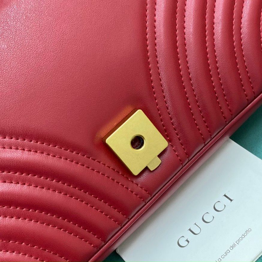 Gucci Marmont Matelasse Bag – Đỏ