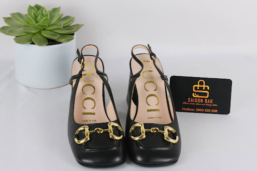 Top 7 mẫu giày Gucci đen thanh lịch cho nàng