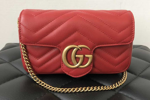 Túi Gucci đỏ: Lựa chọn hoàn hảo của cô nàng quyến rũ