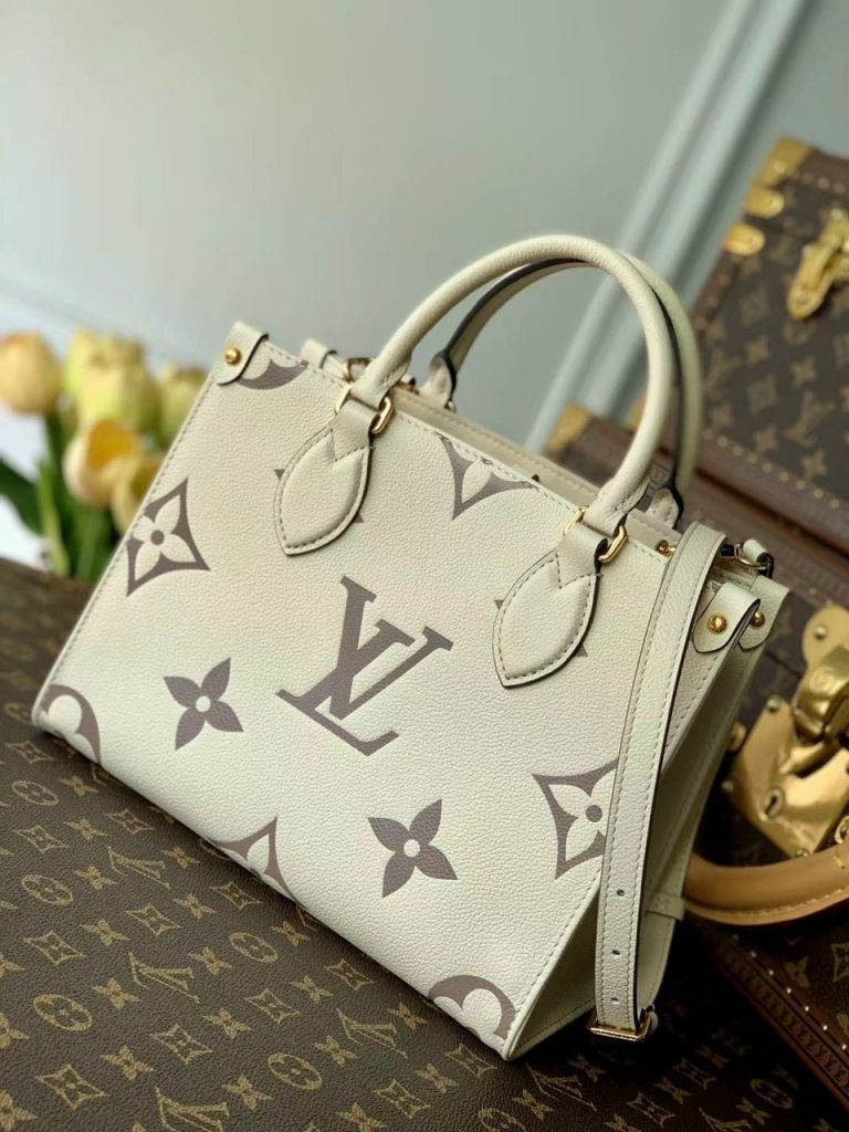 LV Onthego PM  Tote Bag – Trắng Be