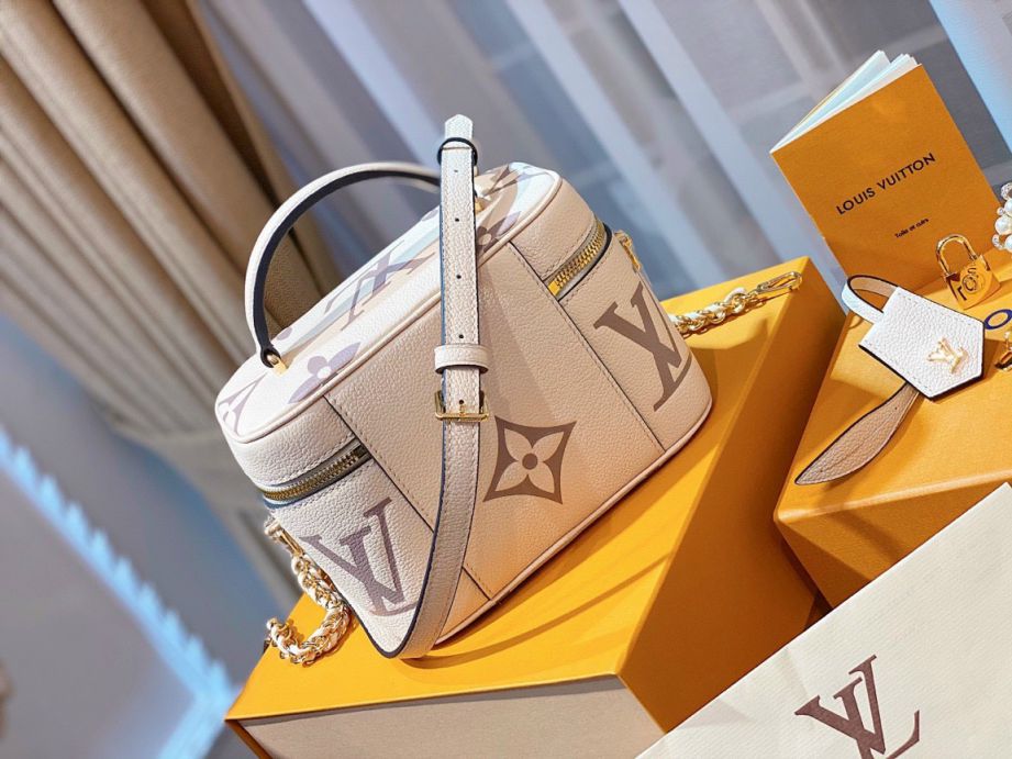 LV Vanity PM Handbag – Kem Sữa