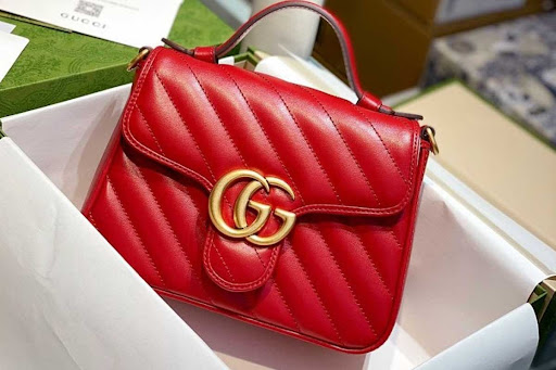 Túi Gucci đỏ: Lựa chọn hoàn hảo của cô nàng quyến rũ