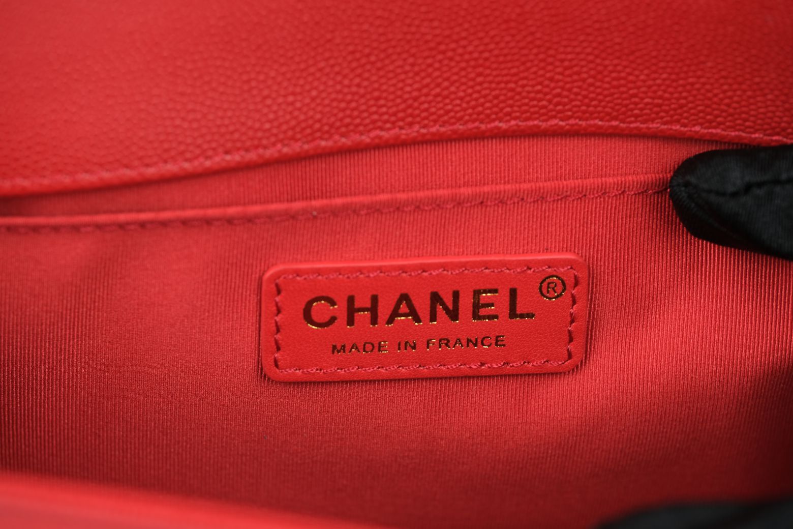 Túi Xách Chanel Boy Đỏ - Khâu Tay