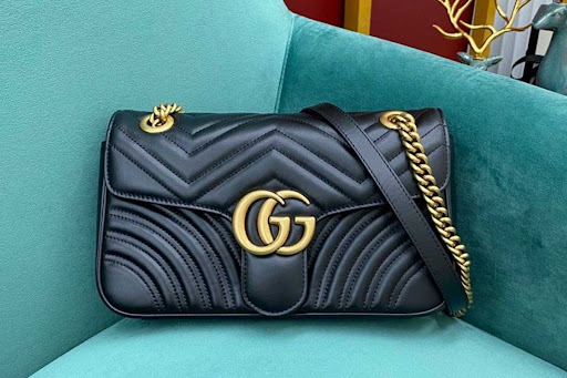 Túi Gucci đen: Item không thể thiếu của quý cô quyền lực