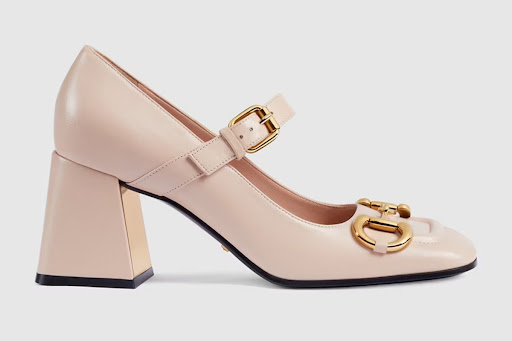 Có nên mua giày Gucci nữ đế vuông hay không?