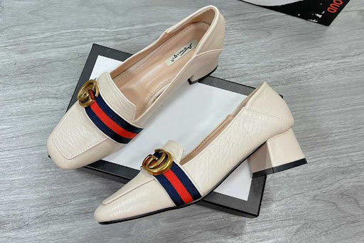 Đánh giá giày Gucci nữ đế vuông từ A đến Z