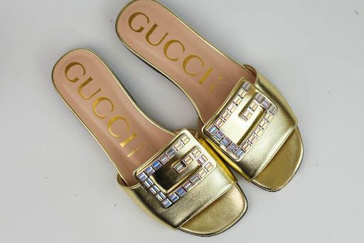 Tổng hợp các mẫu dép Gucci đế thấp hot nhất 2022
