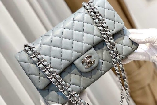 Review Chanel Classic nhũ: Túi Chanel ấn tượng