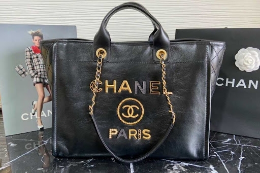Review Chanel Tote Shopping Bag chi tiết
