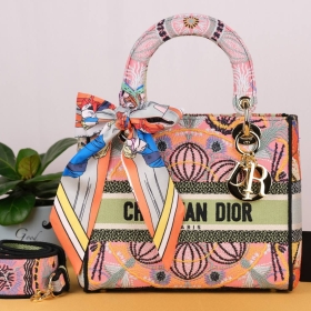 Túi Xách Dior Medium Lady D-Lite Bag - SGB014