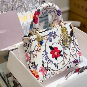 Túi Xách Dior Medium Lady D-Lite Bag - Trắng