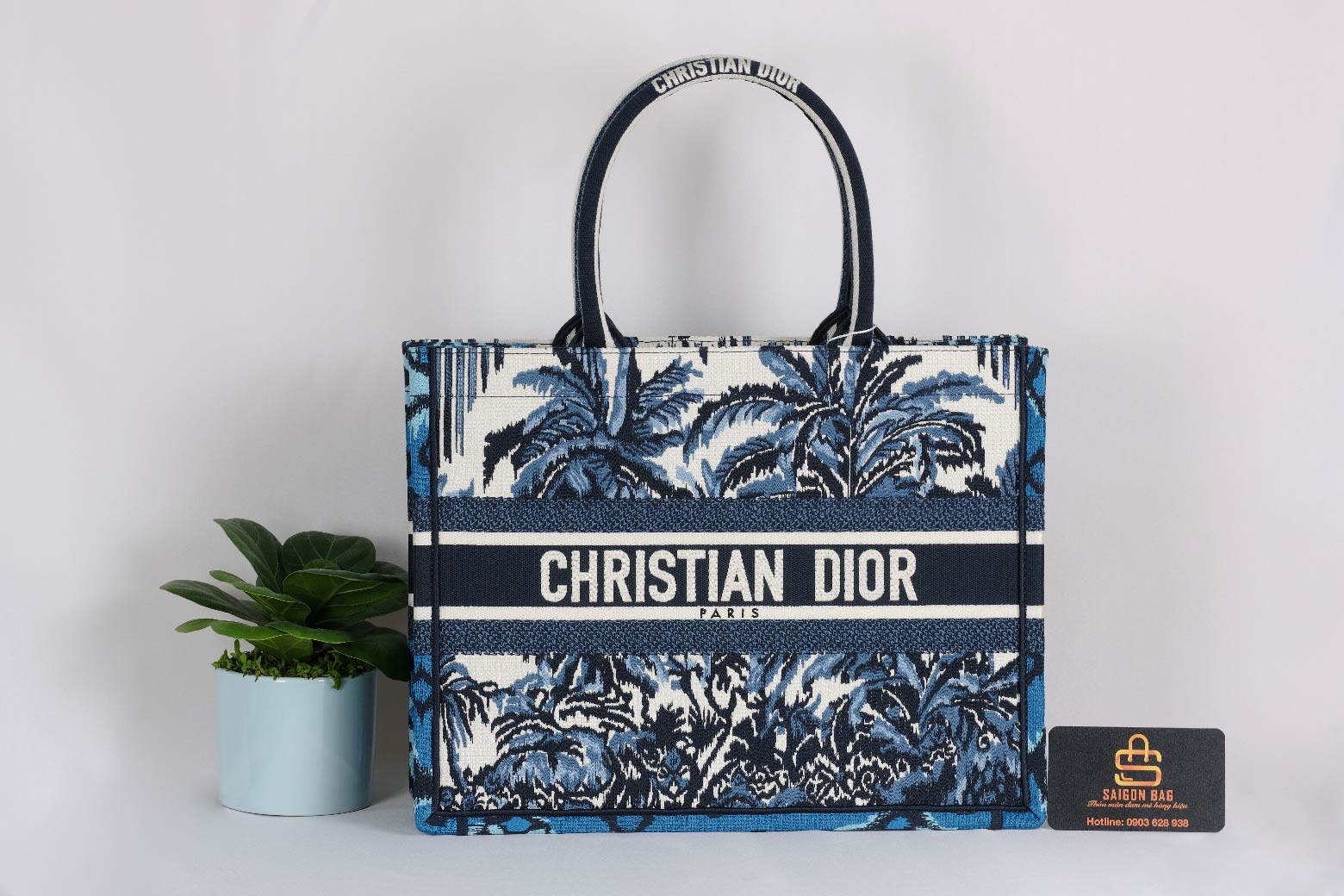 Túi Xách Christian Dior Book Tote - Họa Tiết Cây
